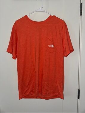 The North Face Men’s Short-Sleeve Pocket Tee in Bright Orange